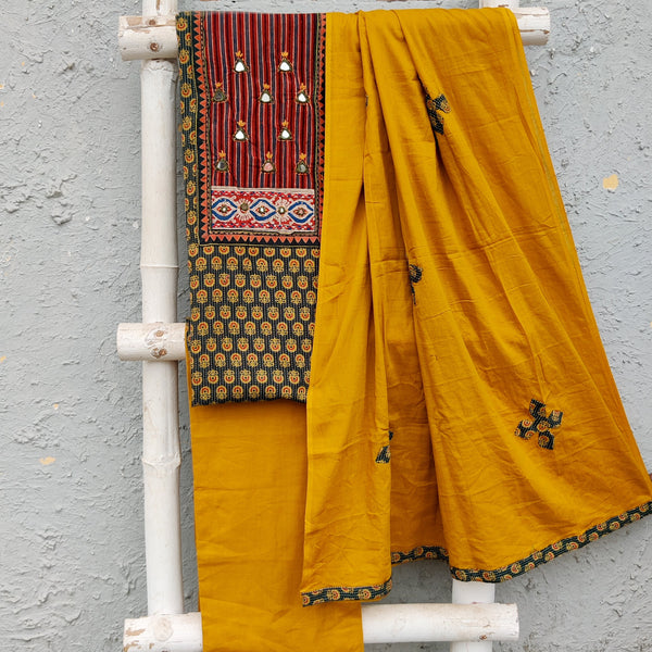 SHAILEE-Pure Cotton Green With Flower Motif And Intricate Emboriderey Design And Plain Mustard Bottom And Cotton Dupatta