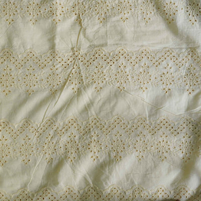 Width 61 Inches Pure Cotton Hakoba Cream With Length Wise Scalloped Border Fabric