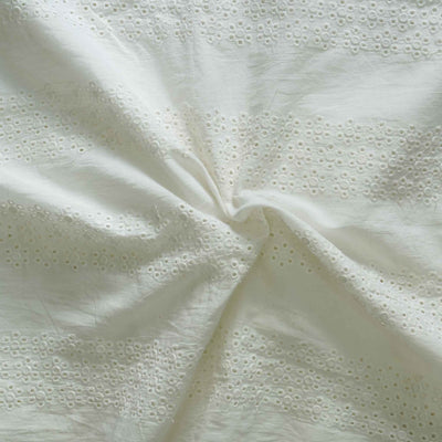 Width 44 Inches Pure Cotton Hakoba White With Flowers Border Fabric