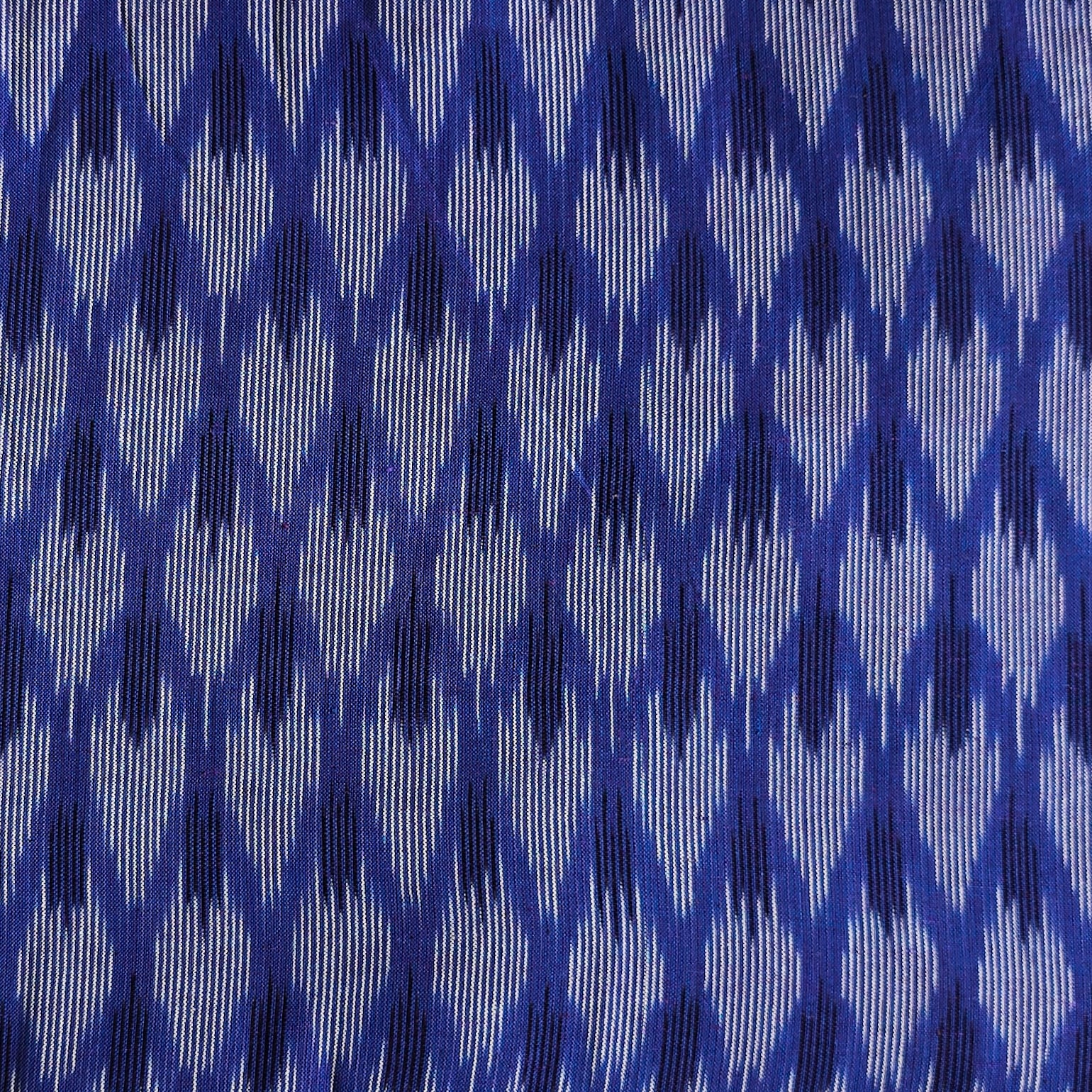 Pure Cotton Ikkat Ink Blue With White Weaves Woven Fabric – Sanskruti