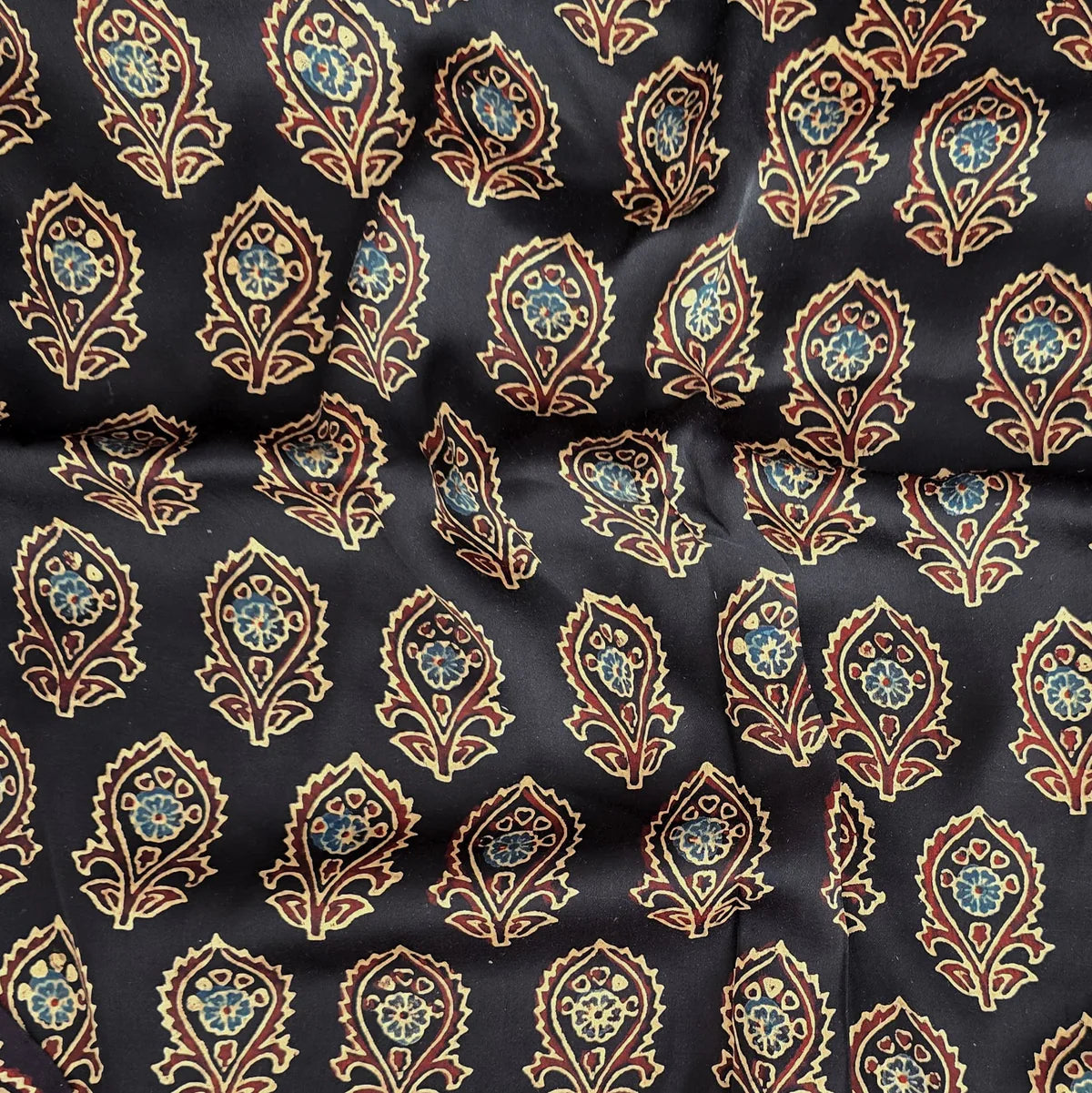 Flo Rust (Pre-Cut 0.85 Meter) Ajrak Modal Silk Black With Rust Red And Blue Flo ...