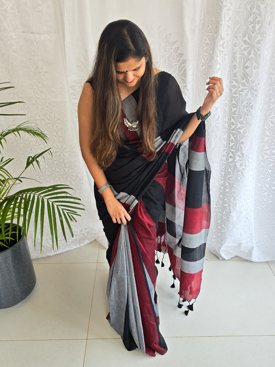 PIKU- Marron With Black And Grey Three Shades Of Saree – Sanskruti