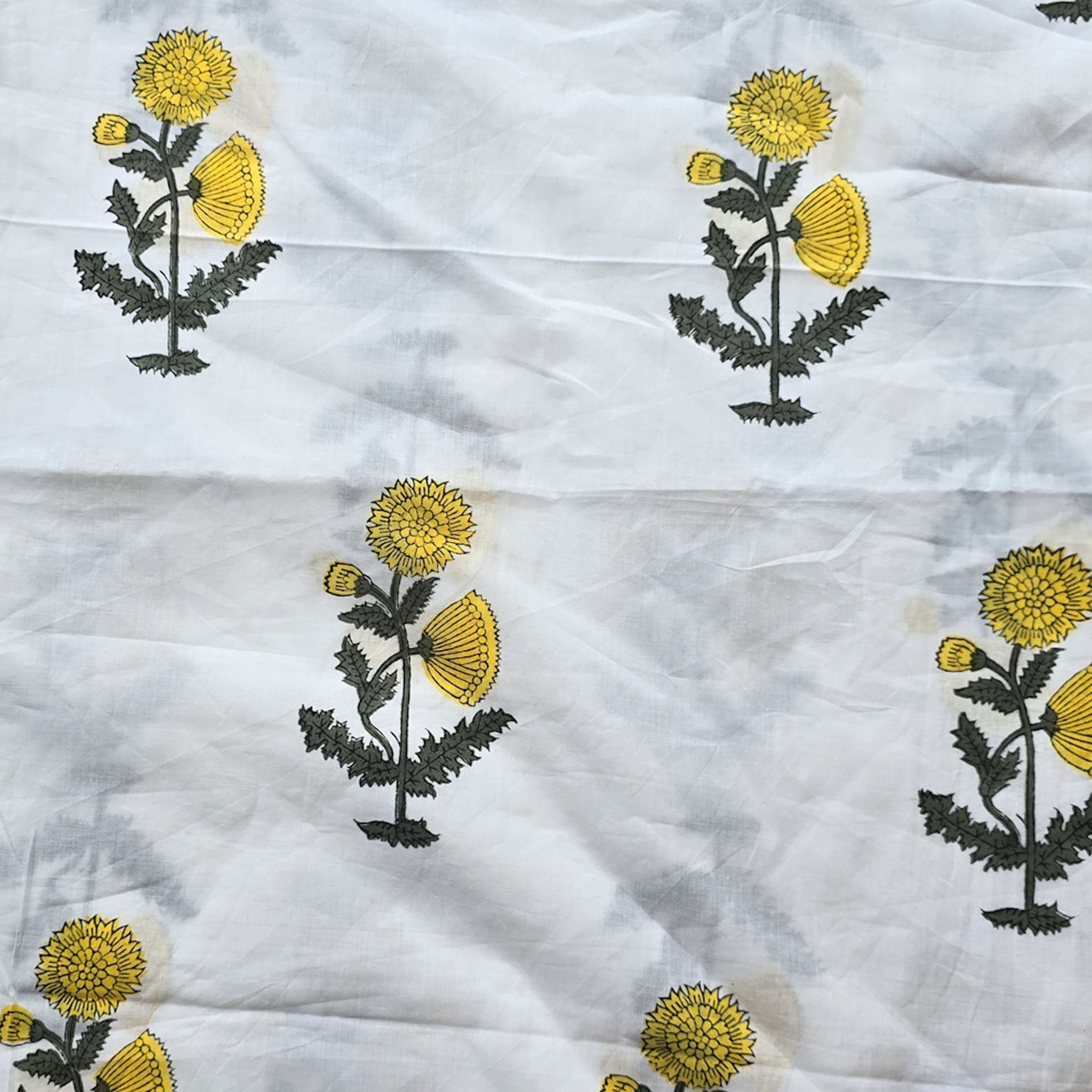 Pure Cotton Jaipuri White With Yellow Big Flower Plants Hand Block Pri Pure cotton jaipuri white with yellow big flower plants hand block pri
