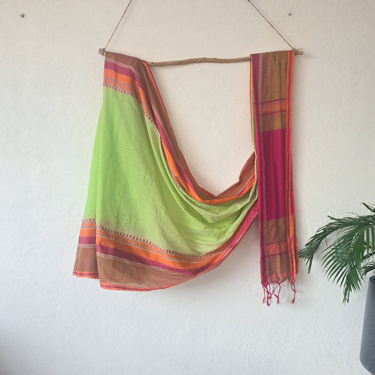 Bangoli Rashan AAROHI- Pure Cotton Handloom Bangoli Design With Light Green With Pink ...