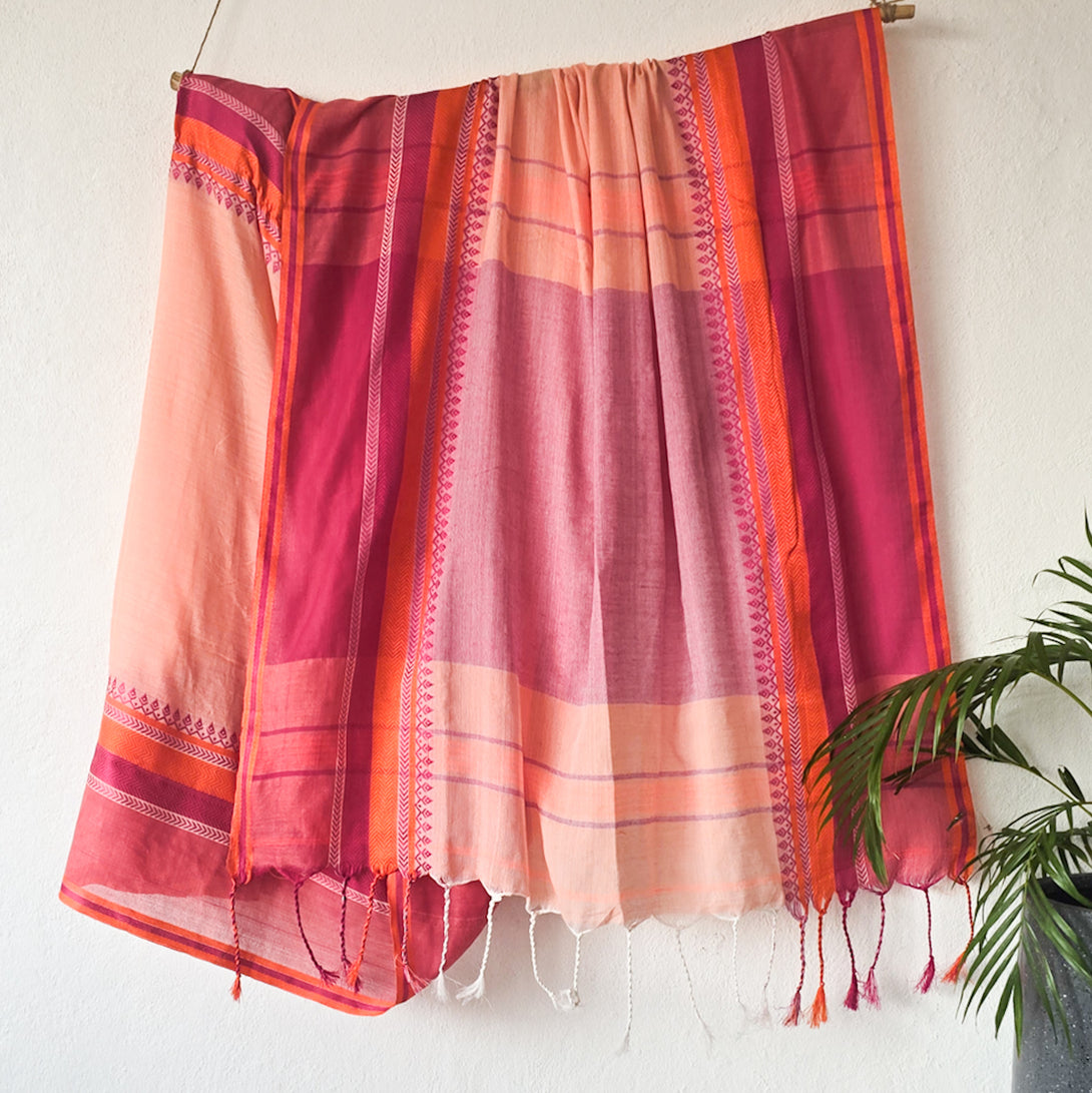 AAROHI- Pure Cotton Handloom Bangoli Design With Peach With Pink Borde ...