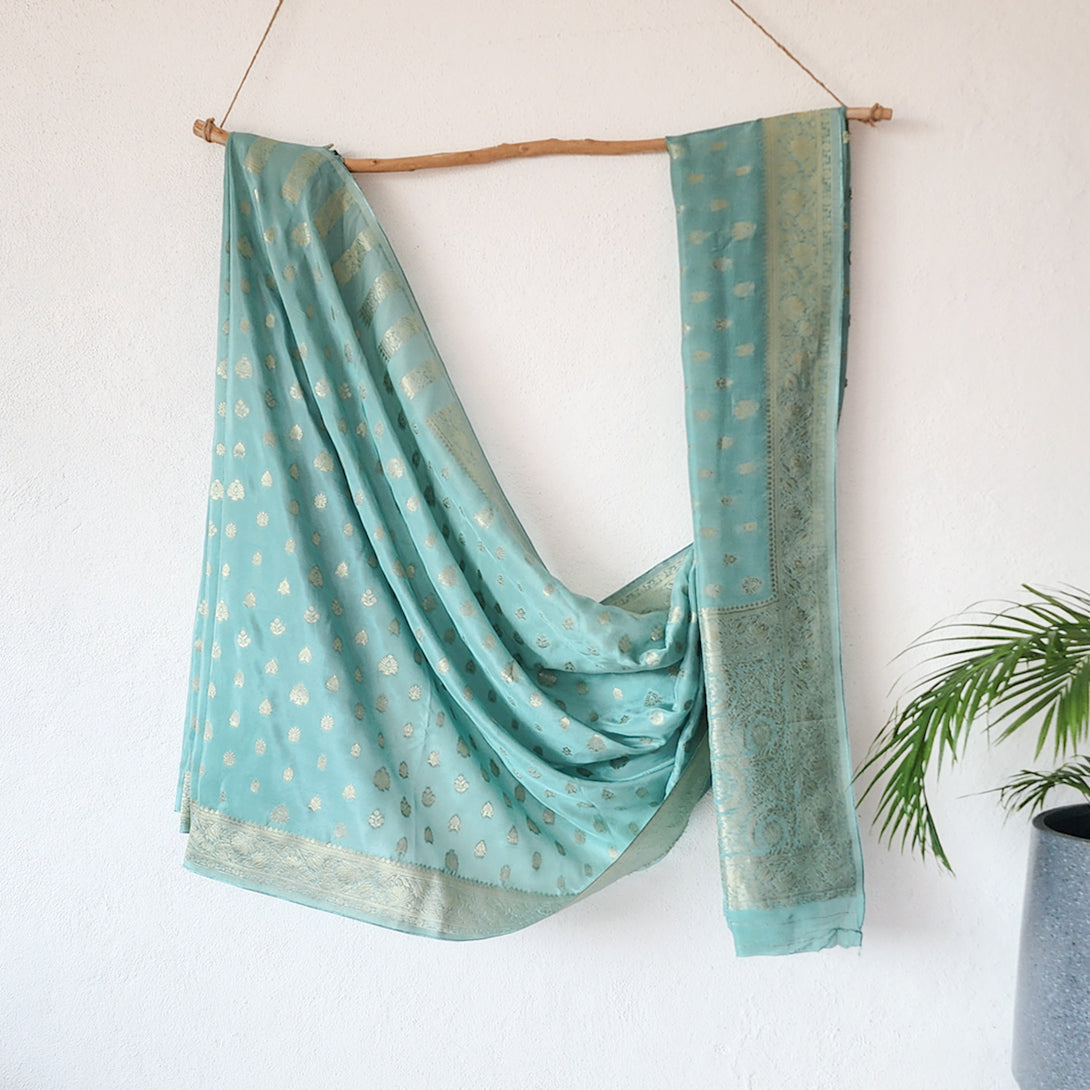 Home Rashiya RASIYA -Banarasi Mint Sea Green With Zari Flower Motif Saree – Sanskruti