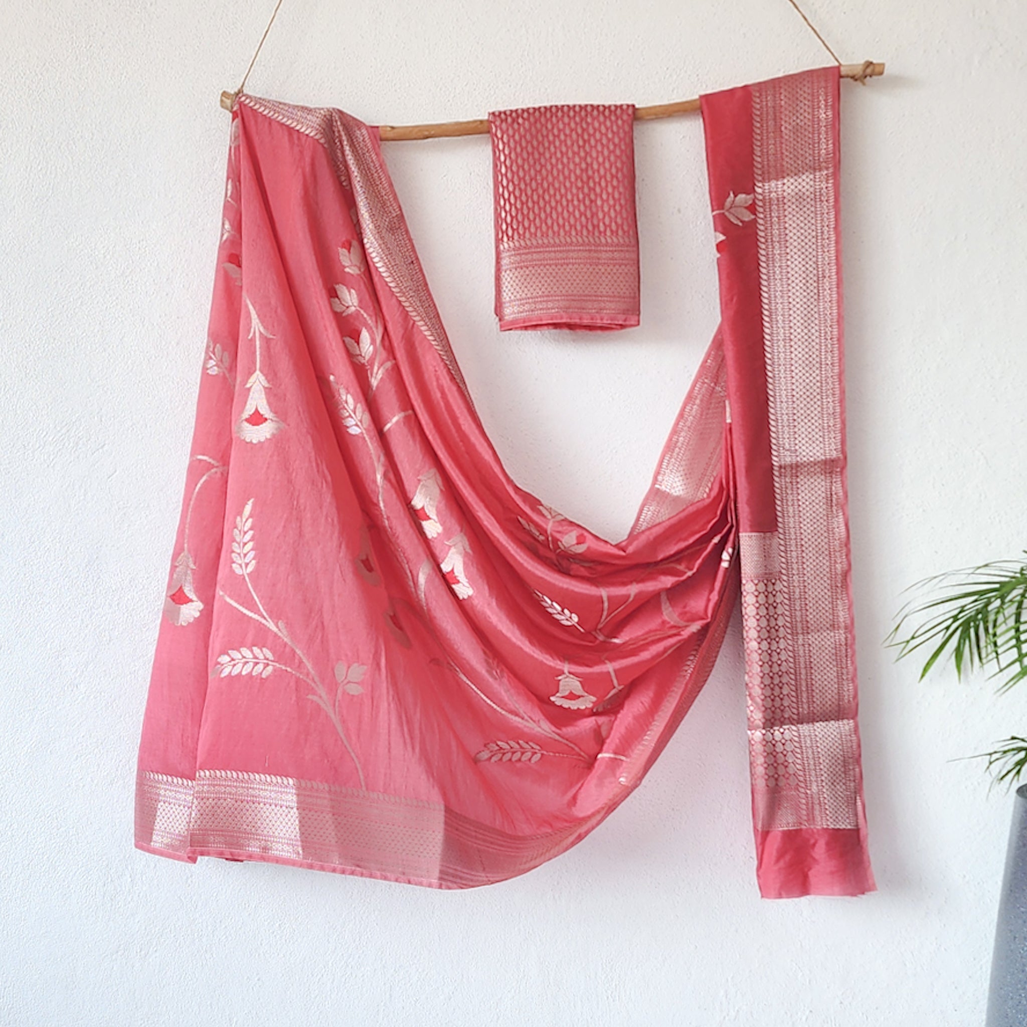 Home Rashiya RASIYA -Banarasi Peach With Zari Flower Jaal Saree – Sanskruti
