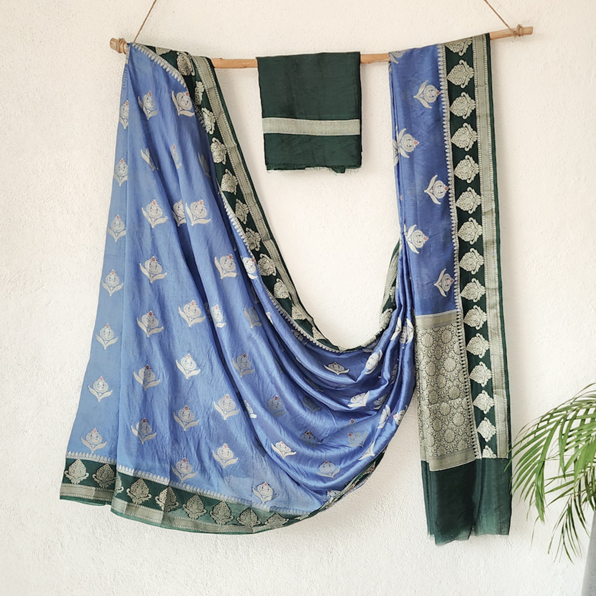 Home Rashiya RASIYA -Banarasi Blue With Green And Zari Flower Motif Saree – Sanskruti