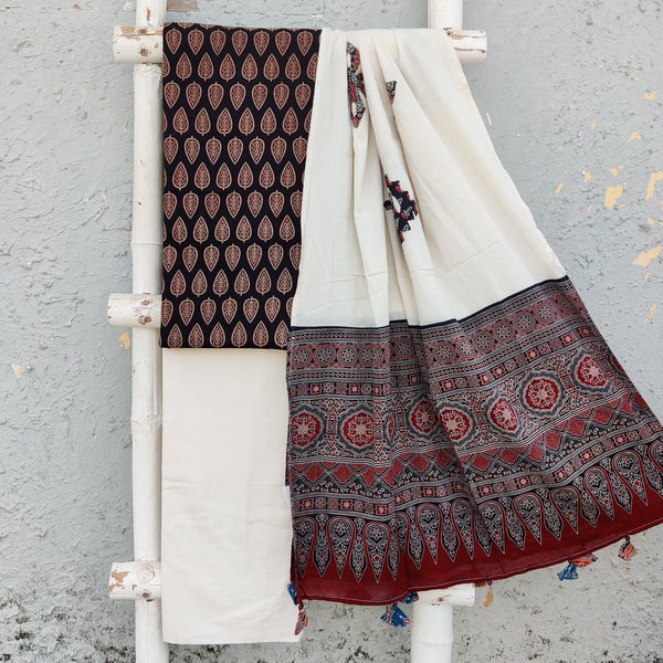 AARNA-Pure Cotton Ajrak Black With Cream Leaves Motif Top With Plain Cream Bottom And Cotton Dupatta