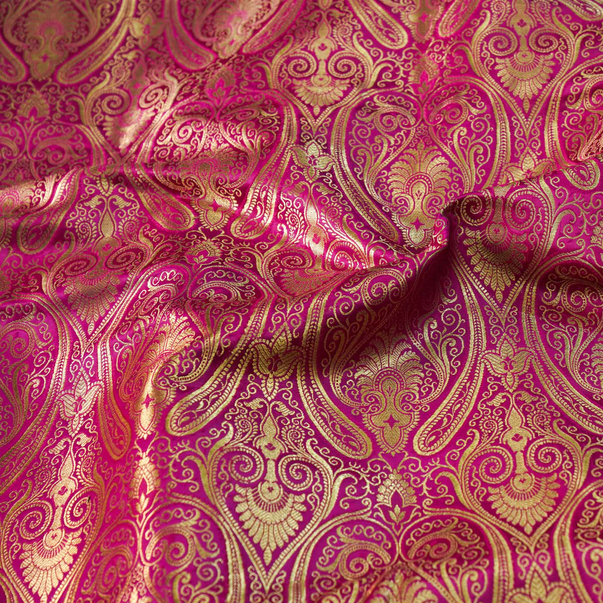 Pre-Cut 1.85 Meter Banarasi Brocade Pink With All Over Zari Pattern Wo ...