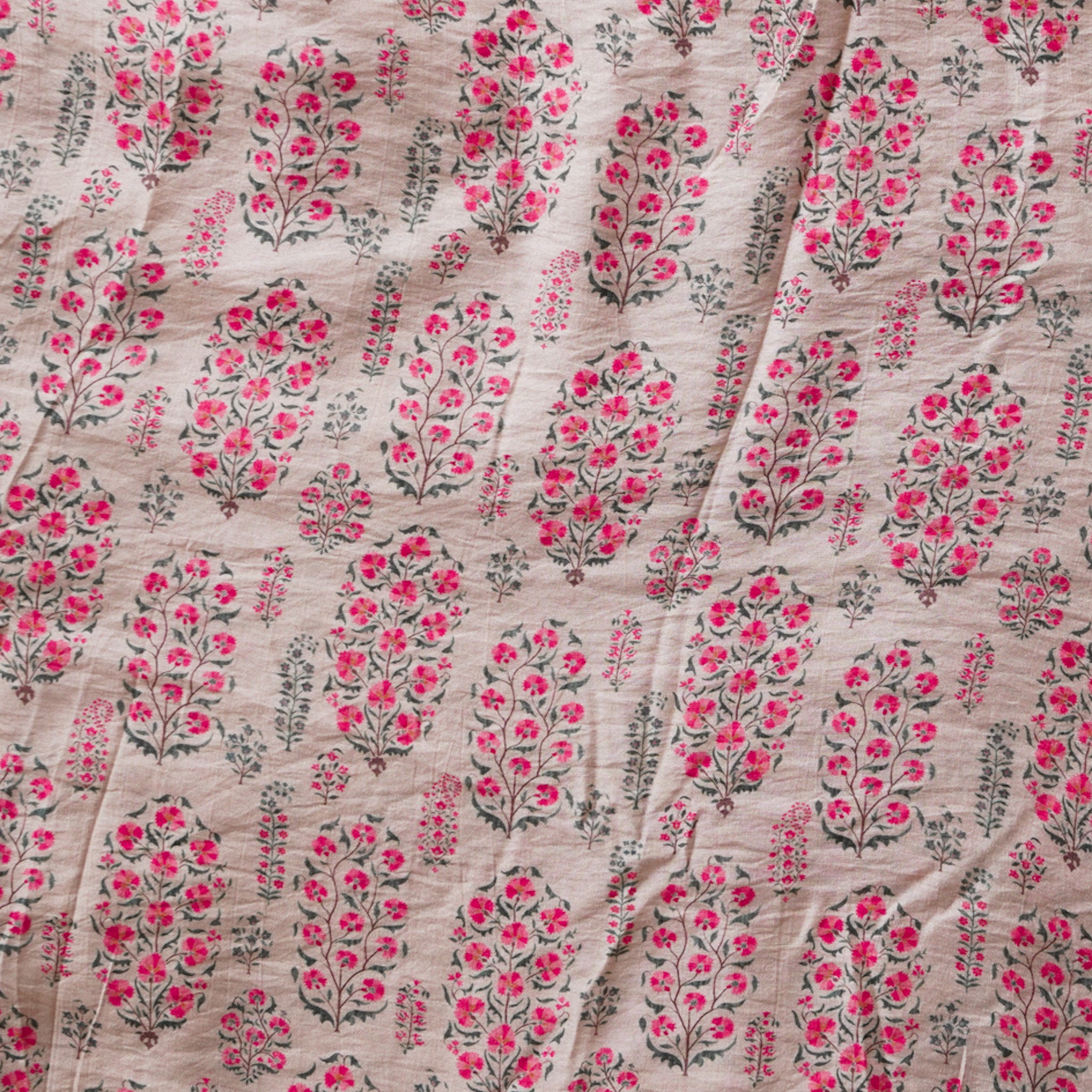 Mogra Chanderi Chiku With Pink Flower Motif Printed Fabric – Sanskruti