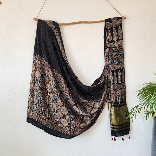 KAREENA-Modal Silk Ajrak Black With Rust Blue And Red Intricate Flower Jaal  Ghicha Pallu Saree