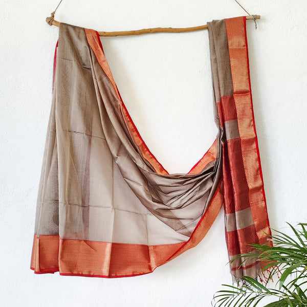MAHESHWARI-Pure Maheshwari Grey With Red Pallu Saree