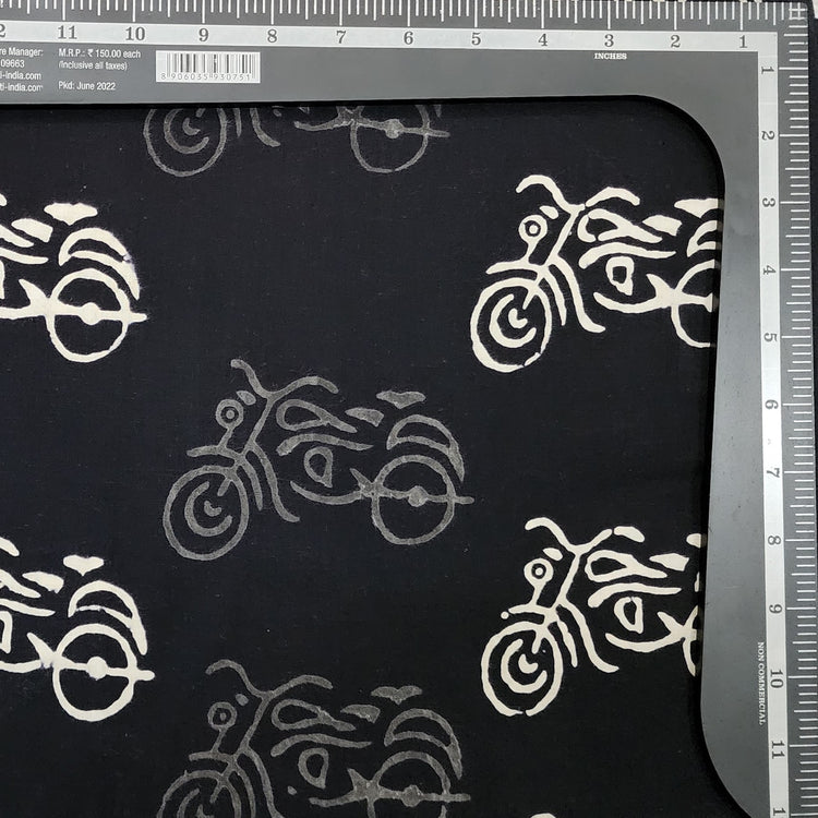 Pre Cut (1.70 Meter) Pure Cotton Black And White Bullet Hand Block Pri ...