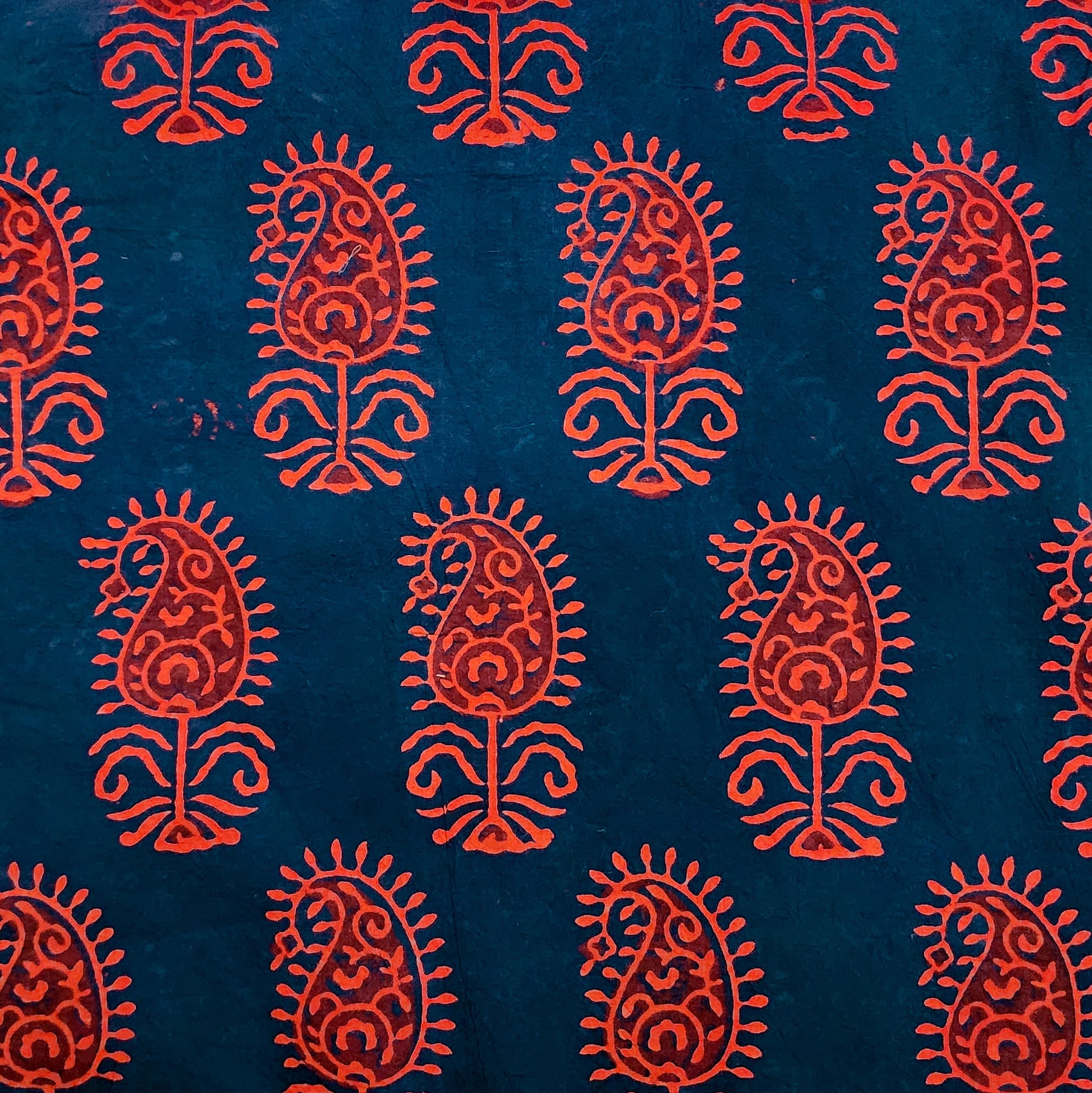 Pure Cotton Gamthi Dark Blue With Red Mahindi Kairi Design Hand Block ...