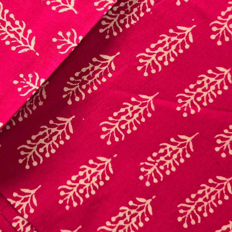 Pure Cotton Gamthi Pink With White Flower Motif Hand Block Print Fabric