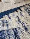 AASHIYAAN - Pure Cotton Shibori Tie And Dye Ombre Kaatha Hand Stitched  Reversible Bedspread Cum Quilt Razai Indigo