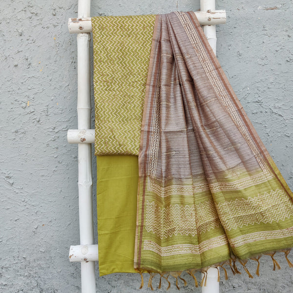 ANAYA - Green Cotton Silk Digitallly Printed Top Fabric With Green Cotton Bottom And A Digitally Printed Cotton SIlk Dupatta