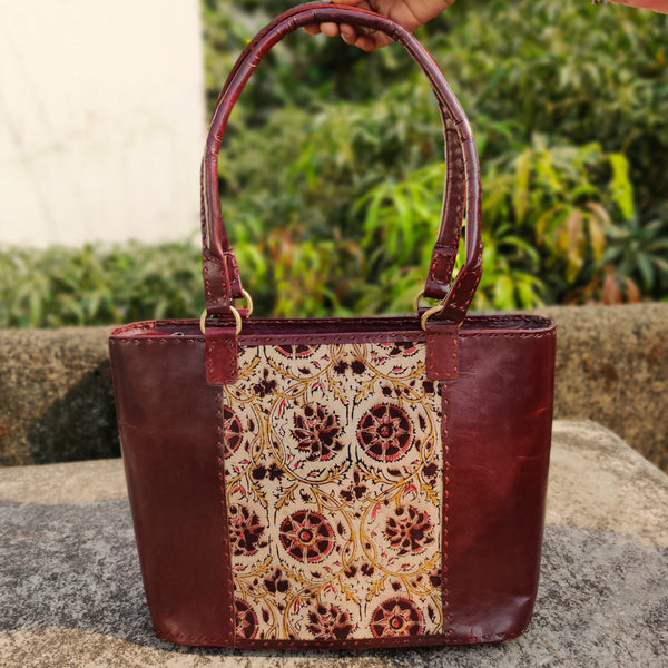 JODHPURI -Jodhpuri Leather Kalamkari Tote Shoulder Bag With A Zip