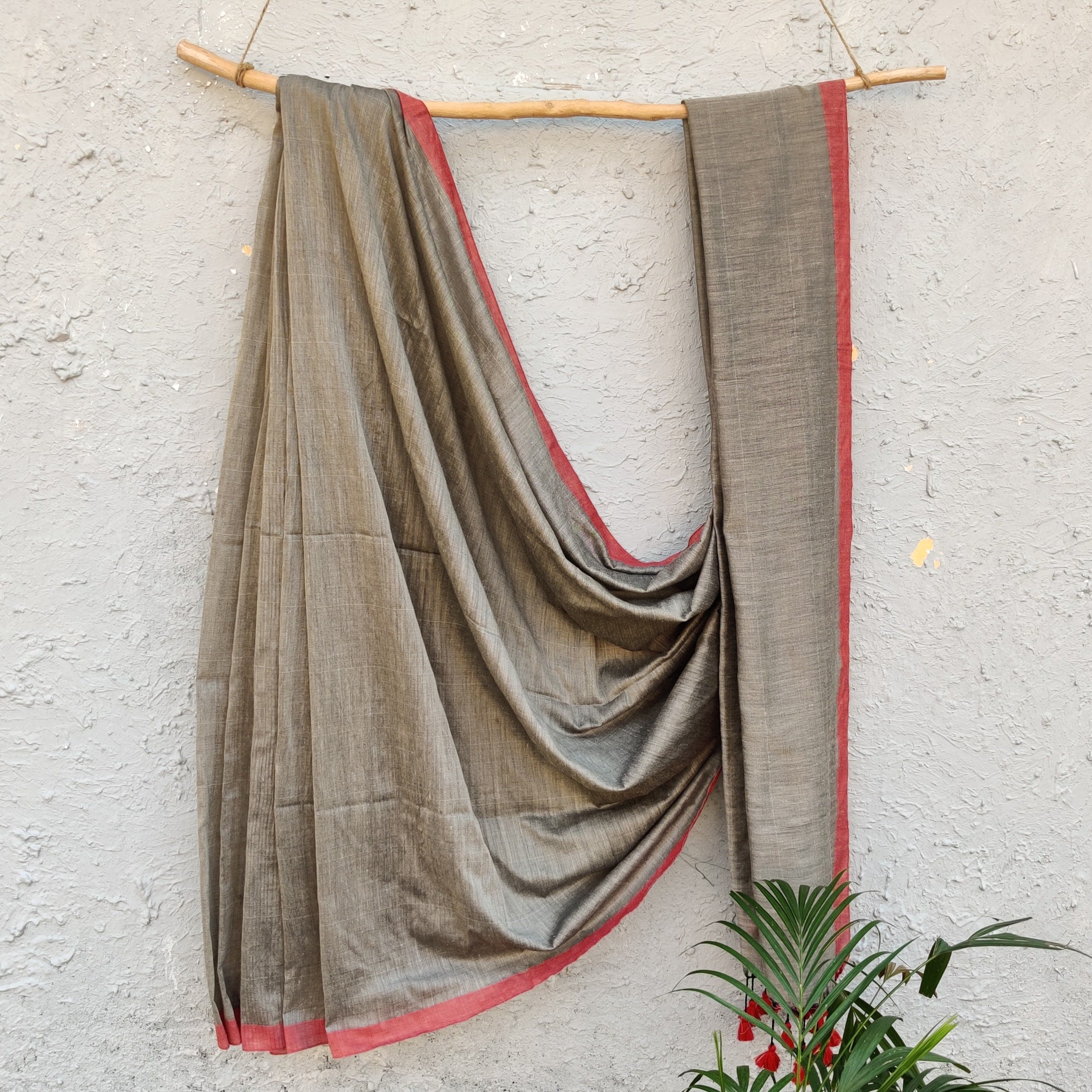 Piku Color PIKU - Ash With Maroon Border – Sanskruti