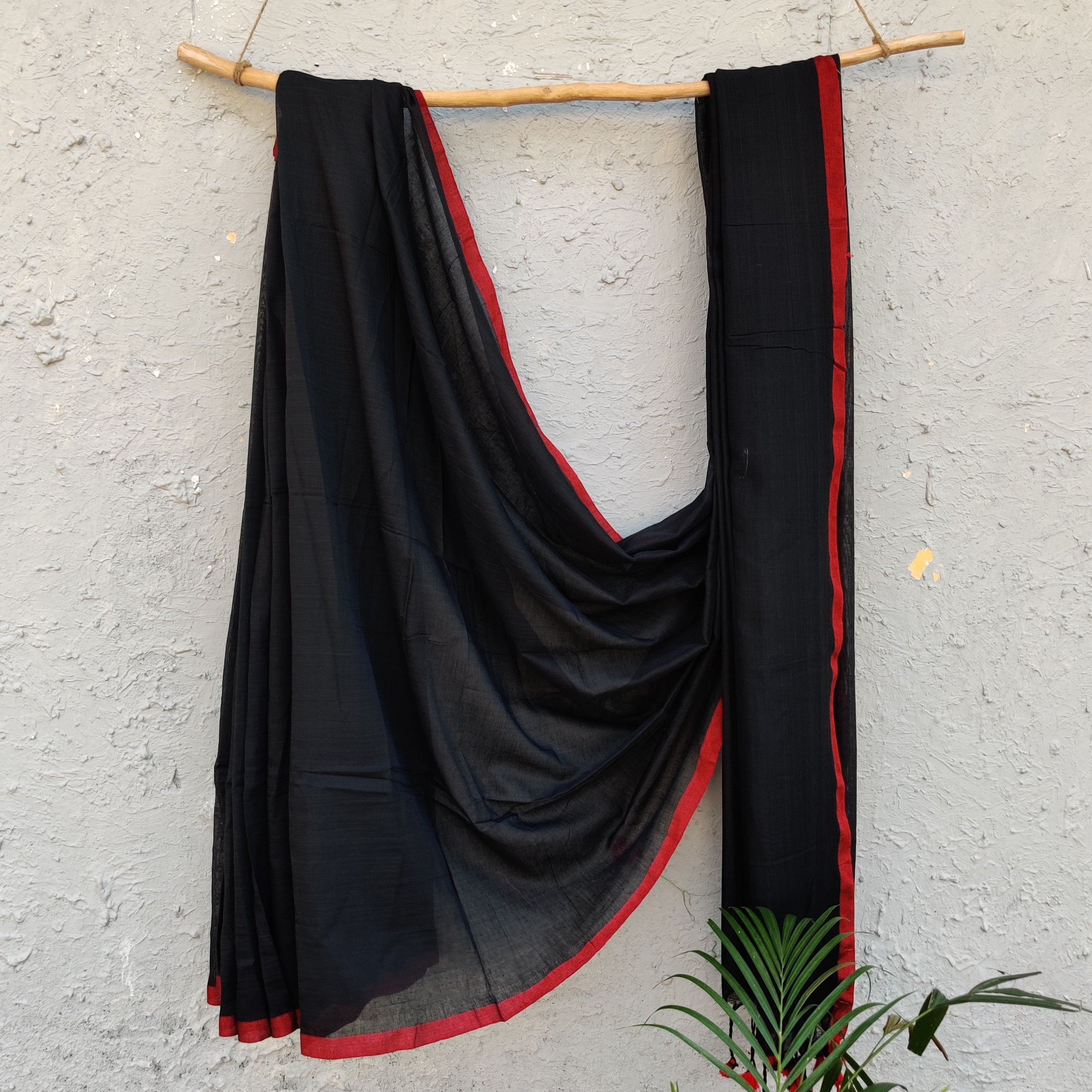 Piku Color PIKU - Black With Maroon Border – Sanskruti