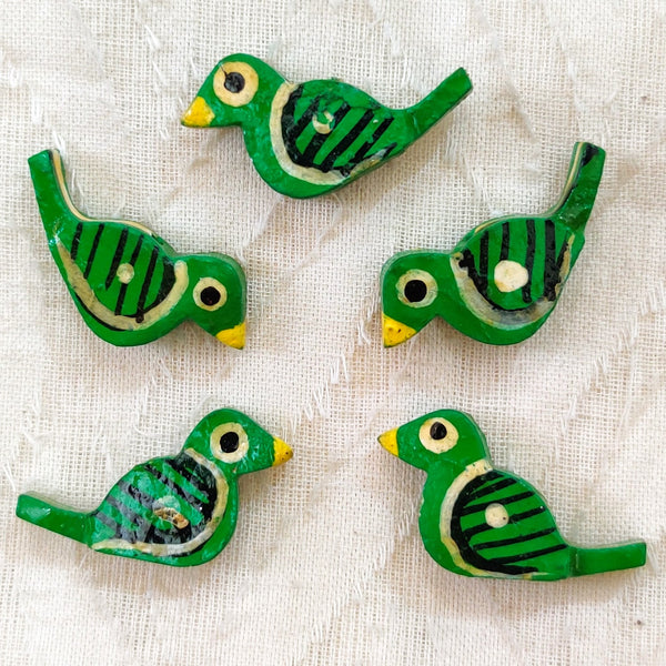 Pack Of 5 Green Birdie Buttons