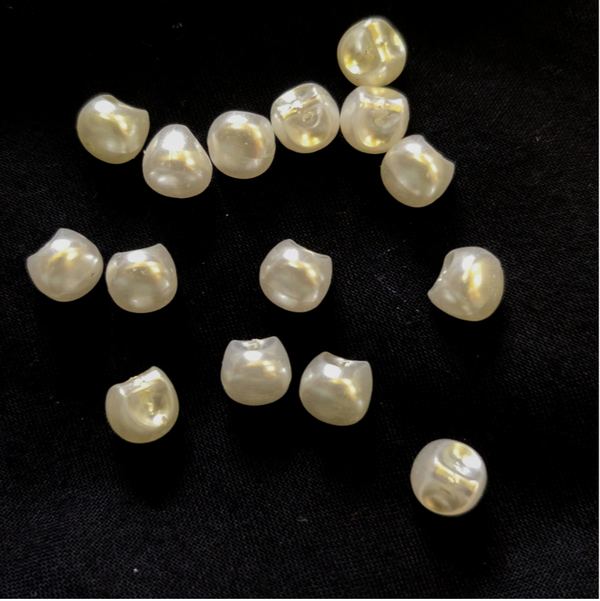 Pack Of Five Plastic Pearl White Button