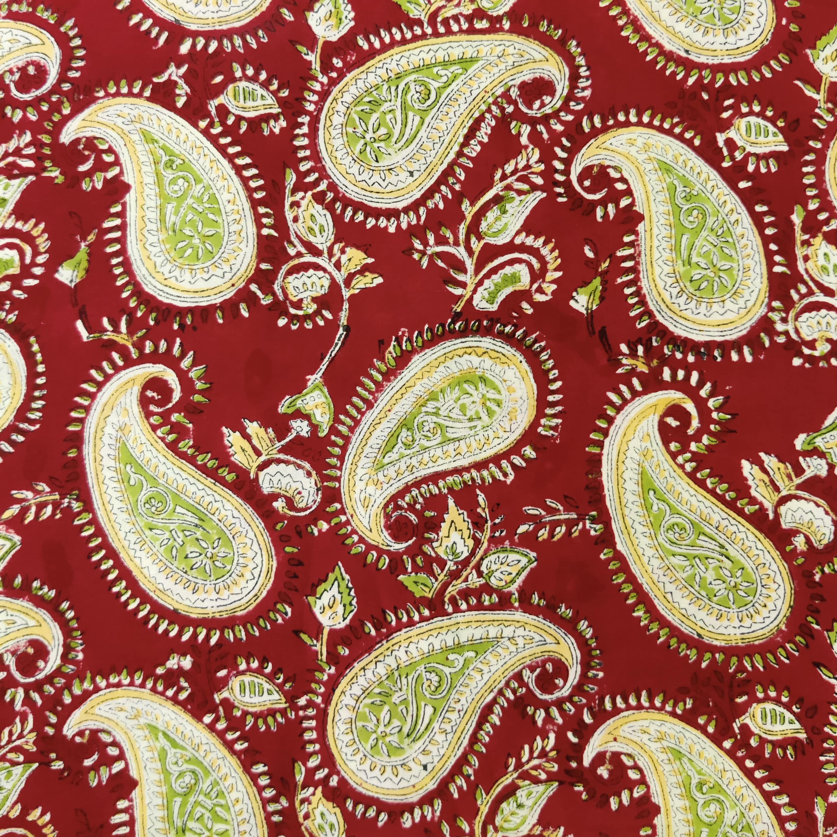 Precut 1.70 Meter Pure Cotton Jaipuri Red With Green Cream Kairi Jaal ...