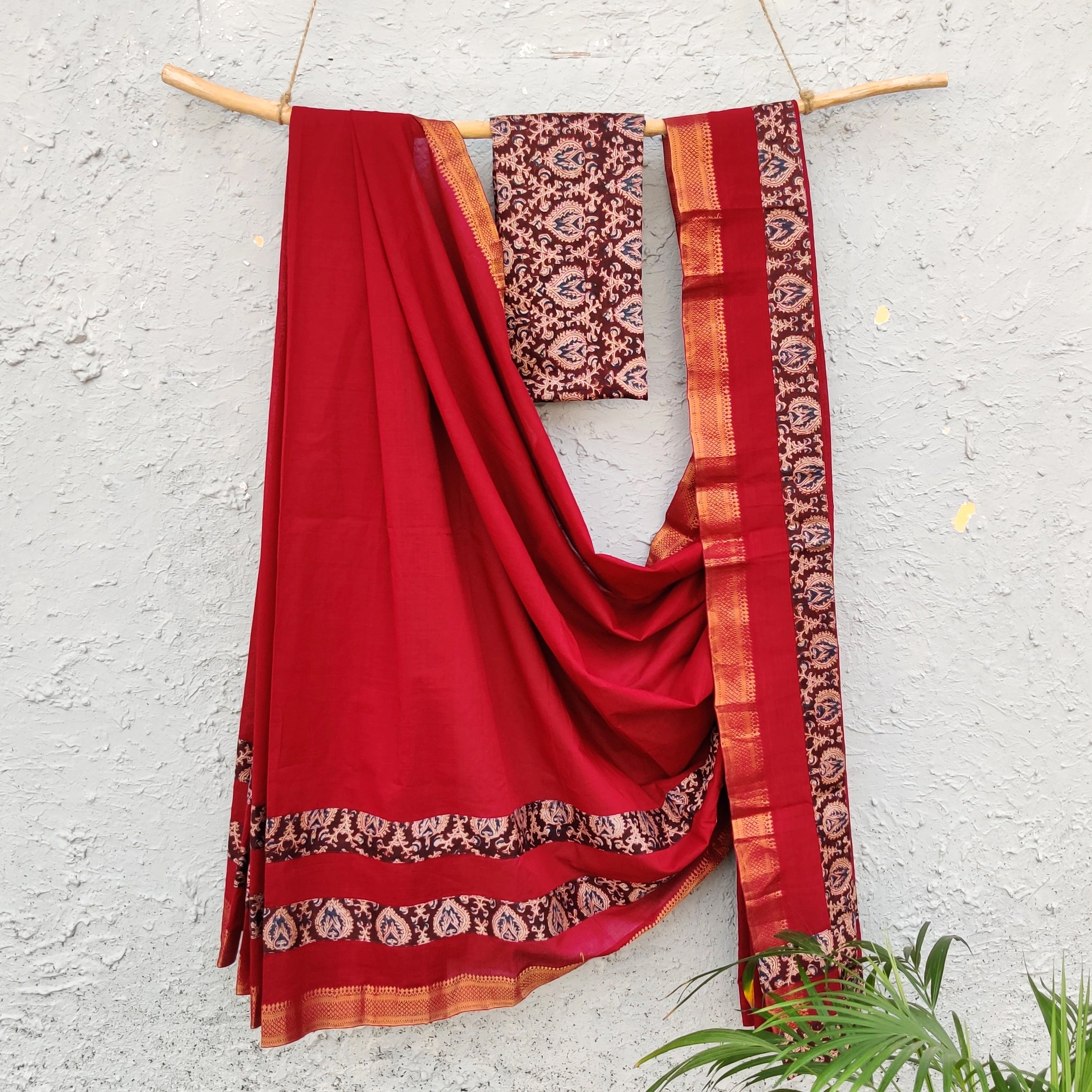 RAJNIGANDHA - Pure Mangalgiri Cotton Maroon With Brown Kalamkari Doubl ...