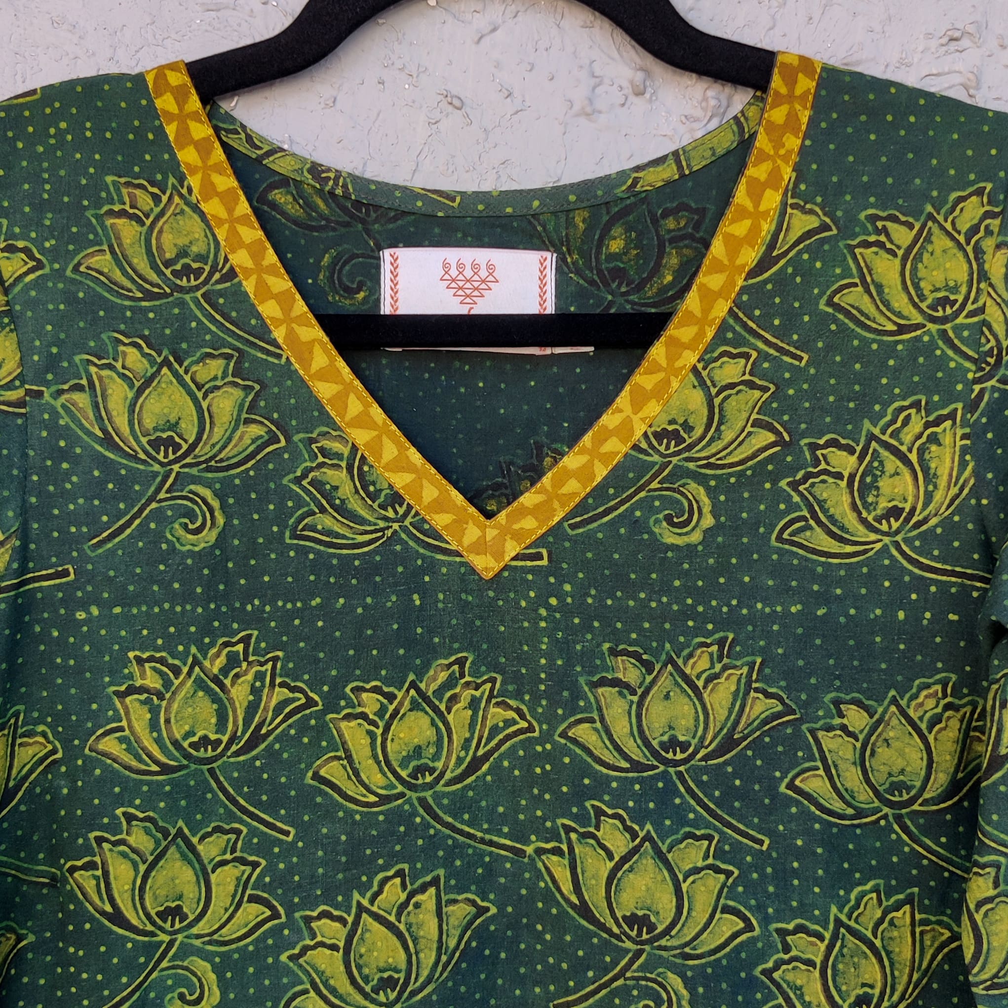 RAJOLI - Pure Cotton Simple Ajrak Kurta Green – Sanskruti