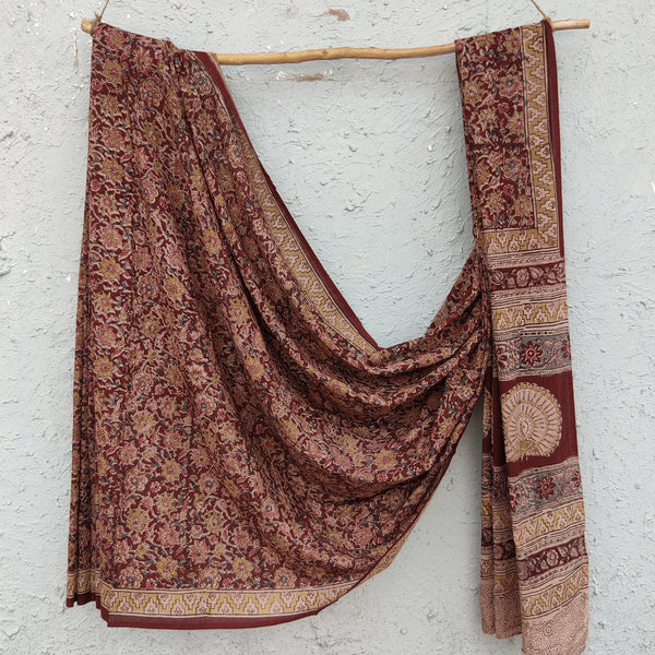 SWARA - Pure Cotton Kalamkari Saree Brown Floral Jaal With Peacock Pallu