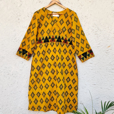 VAIJAYANTI - Pure Cotton Haldi Dyed Everyday Wear Kurti With Triangle Detailing